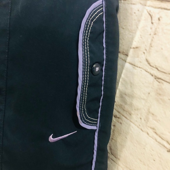 🎉HP🎉💫EUC💫Nike Athletic Shorts for Women- Measurements in Pics💫 - Picture 11 of 16